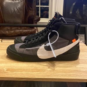 Off white Nike Blazers size 13 black hi tops